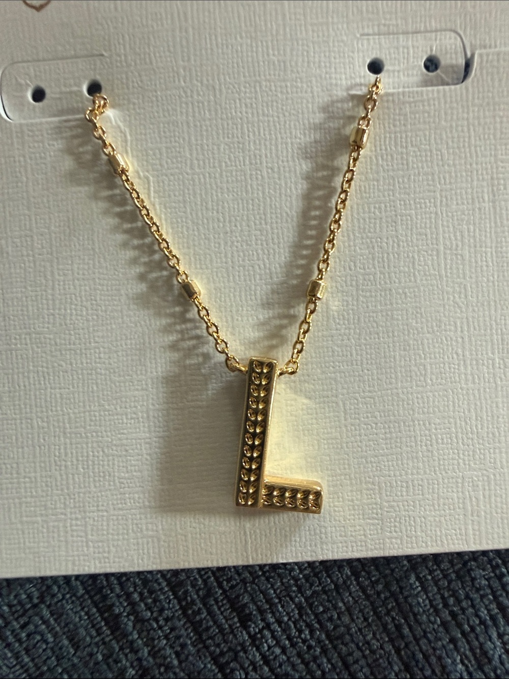 Kendra Scott Gold L Initial Pendant Necklace - Picture 5 of 5